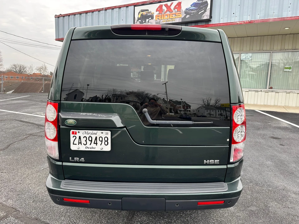 2010 Land Rover Discovery 4th Gen - Image 21 of 31