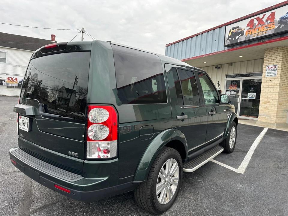 2010 Land Rover Discovery 4th Gen - Image 24 of 31