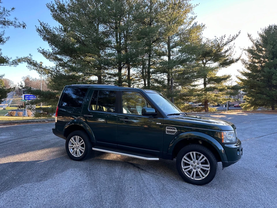 2010 Land Rover Discovery 4th Gen - Image 27 of 31
