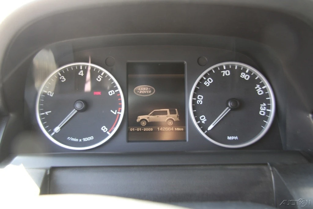 2010 Land Rover Discovery 4th Gen - Image 16 of 21