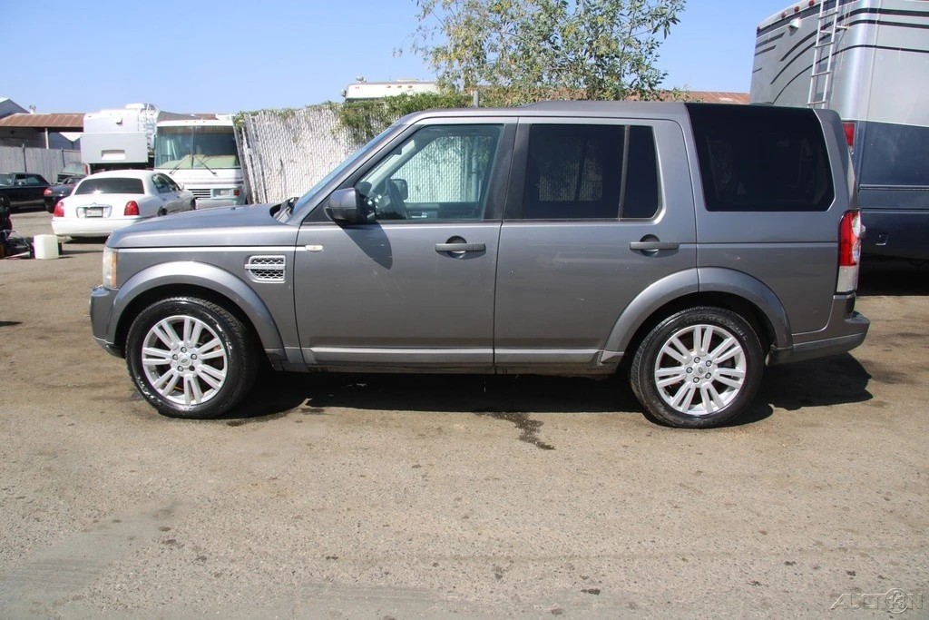 2010 Land Rover Discovery 4th Gen - Image 3 of 21