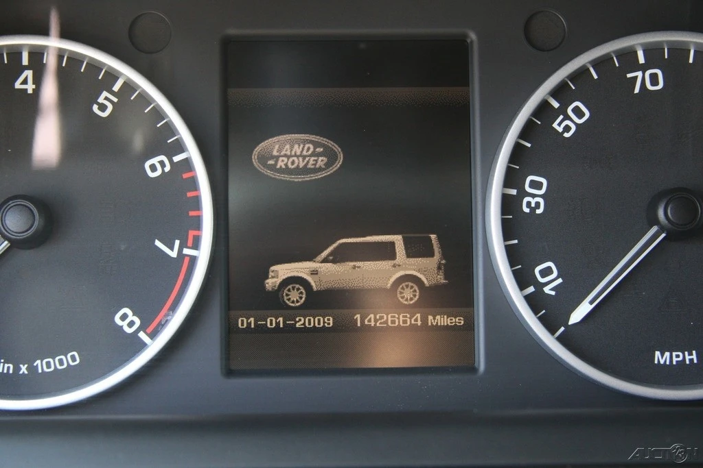 2010 Land Rover Discovery 4th Gen - Image 17 of 21
