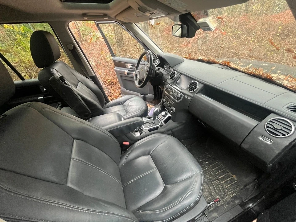 2010 Land Rover Discovery 4th Gen - Image 4 of 11