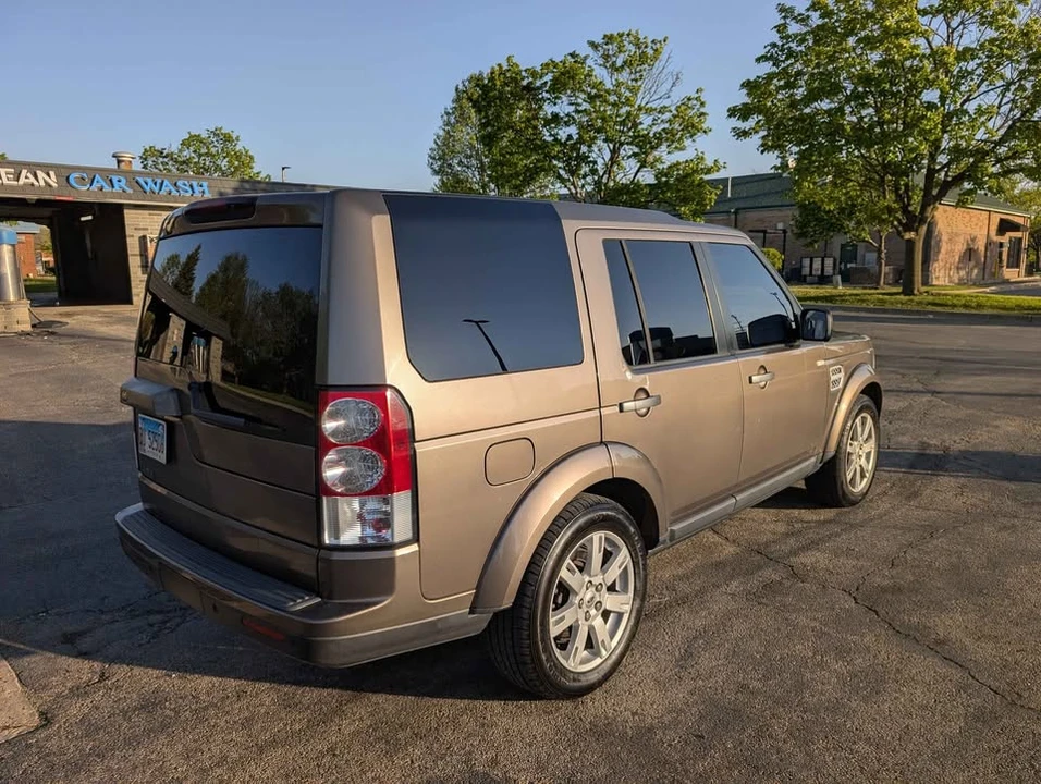 2010 Land Rover Discovery 4th Gen - Image 2 of 18