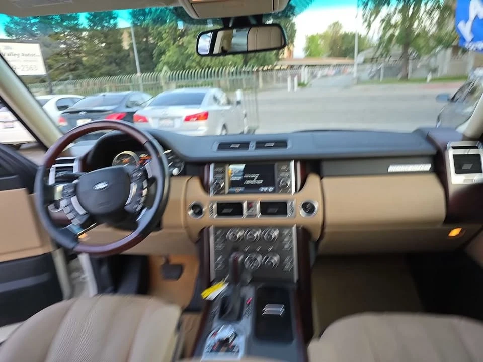 2010 Land Rover Range Rover L322 - Image 19 of 20