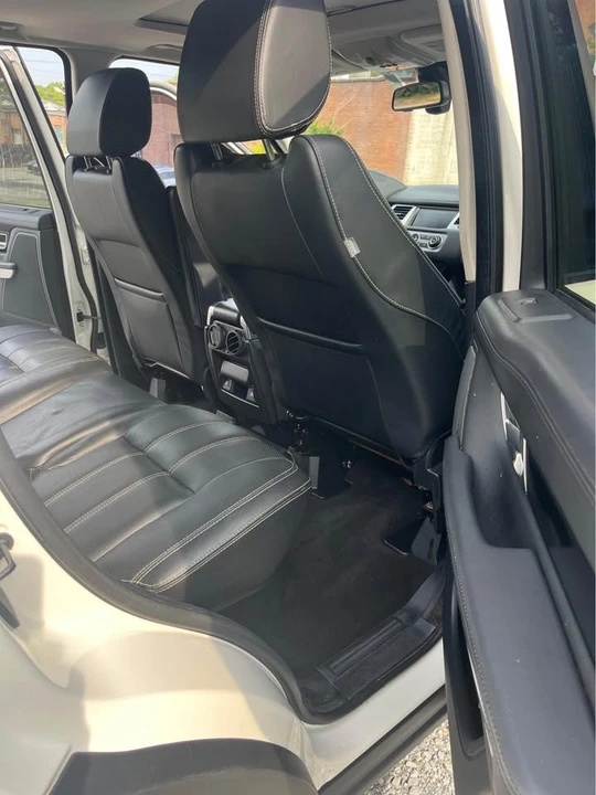 2010 Land Rover Range Rover L322 - Image 5 of 12