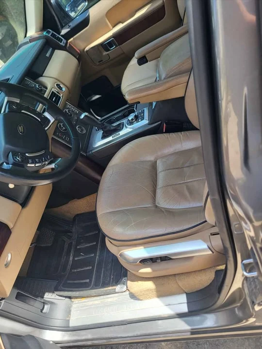 2010 Land Rover Range Rover L322 - Image 5 of 6