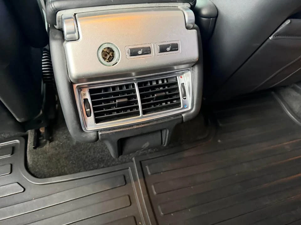 2010 Land Rover Range Rover L322 - Image 13 of 14