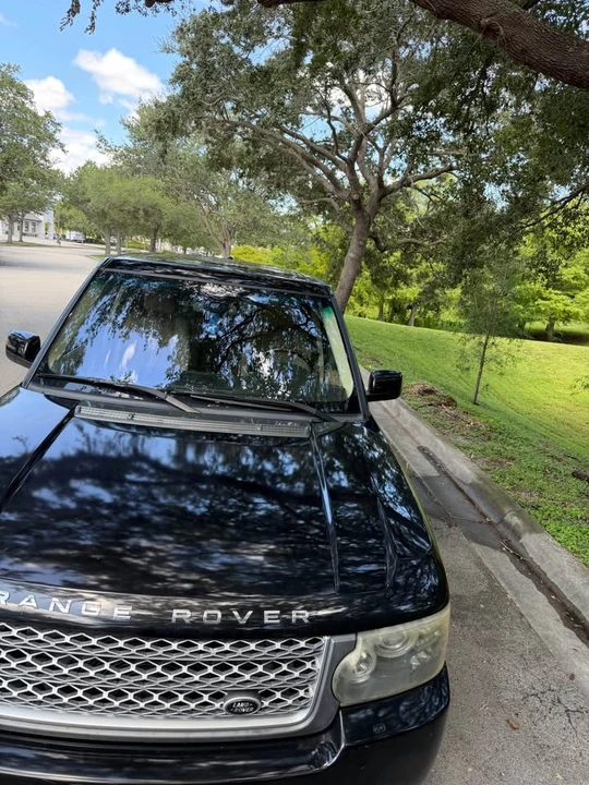 2010 Land Rover Range Rover L322 - Image 5 of 10