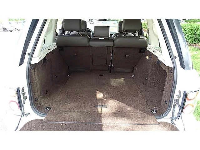 2010 Land Rover Range Rover L322 - Image 16 of 21