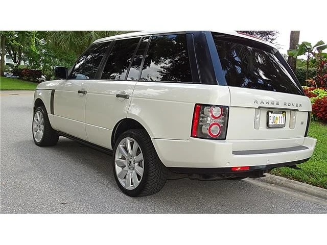 2010 Land Rover Range Rover L322 - Image 5 of 21