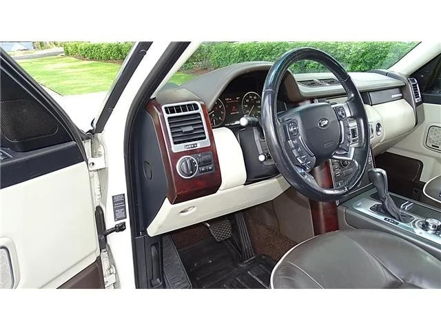 2010 Land Rover Range Rover L322 - Image 12 of 21