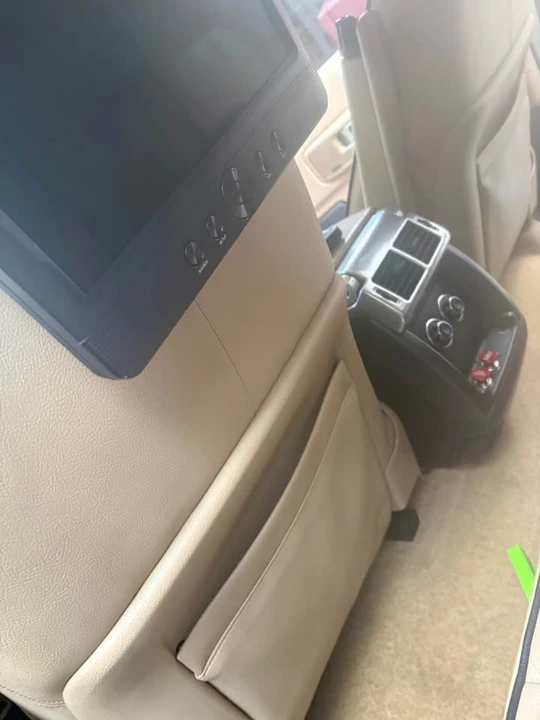 2010 Land Rover Range Rover L322 - Image 10 of 12
