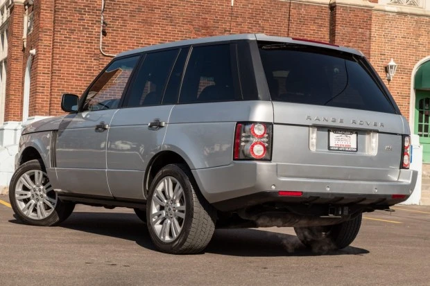 2010 Land Rover Range Rover L322 - Image 2 of 7