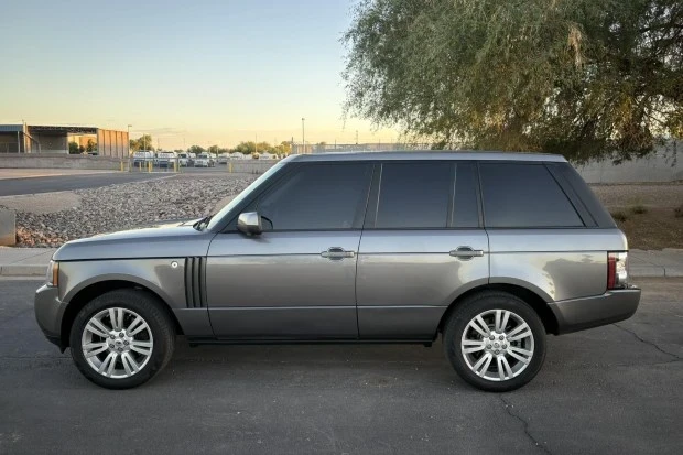 2010 Land Rover Range Rover L322 - Image 3 of 7