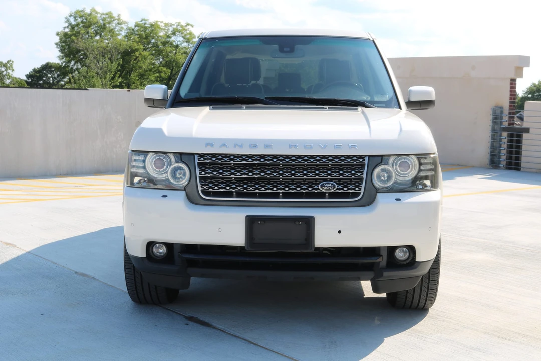 2010 Land Rover Range Rover L322 - Image 2 of 31