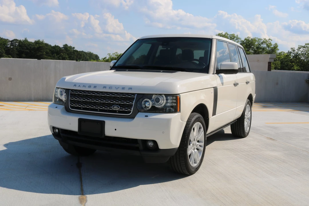 2010 Land Rover Range Rover L322 - Image 5 of 31
