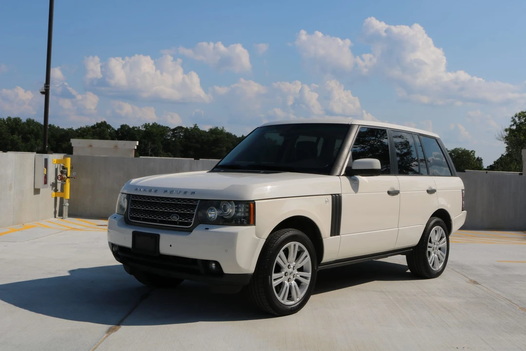 2010 Land Rover Range Rover L322 - Image 8 of 31