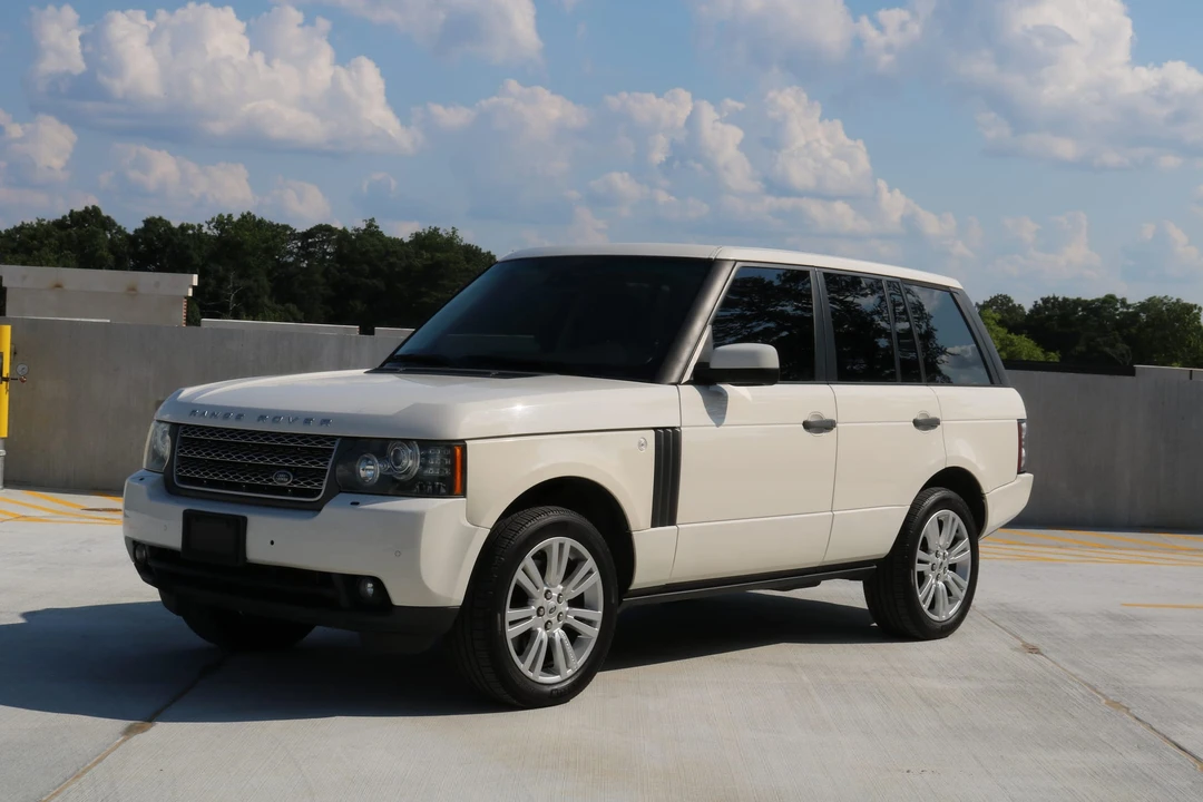 2010 Land Rover Range Rover L322 - Image 10 of 31