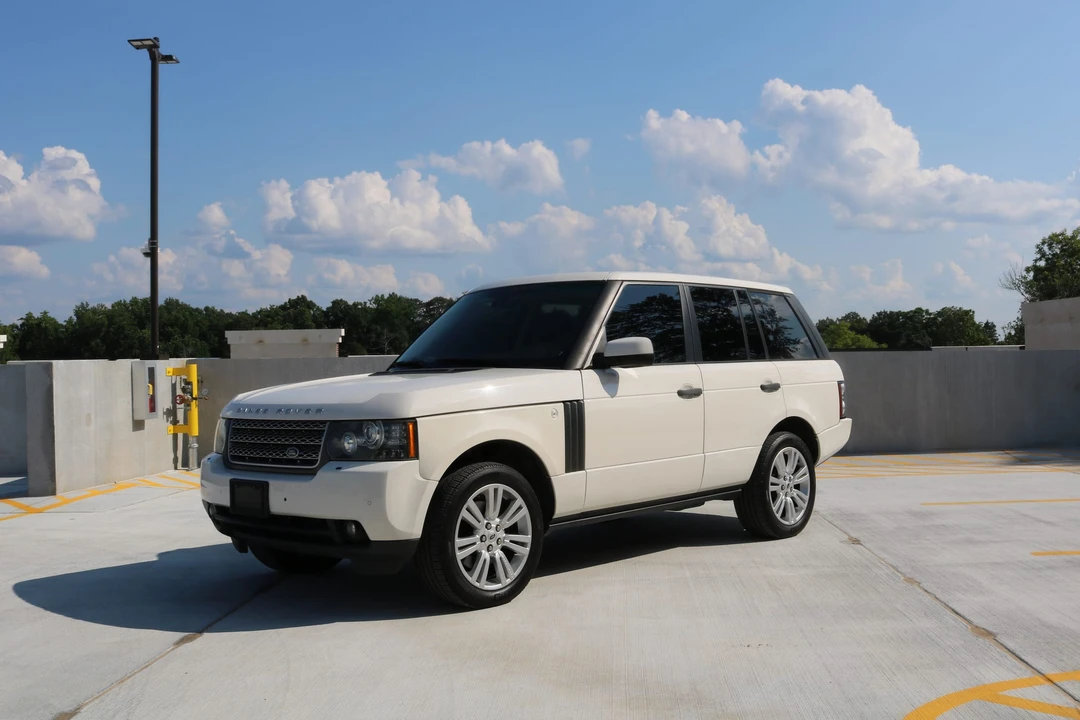 2010 Land Rover Range Rover L322 - Image 12 of 31