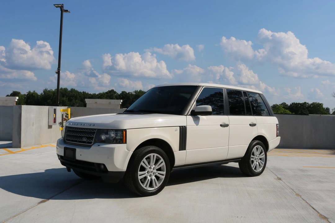2010 Land Rover Range Rover L322 - Image 13 of 31