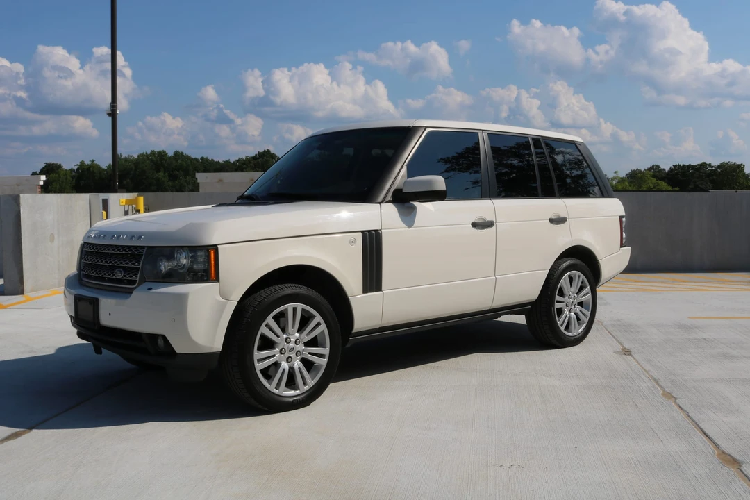 2010 Land Rover Range Rover L322 - Image 14 of 31