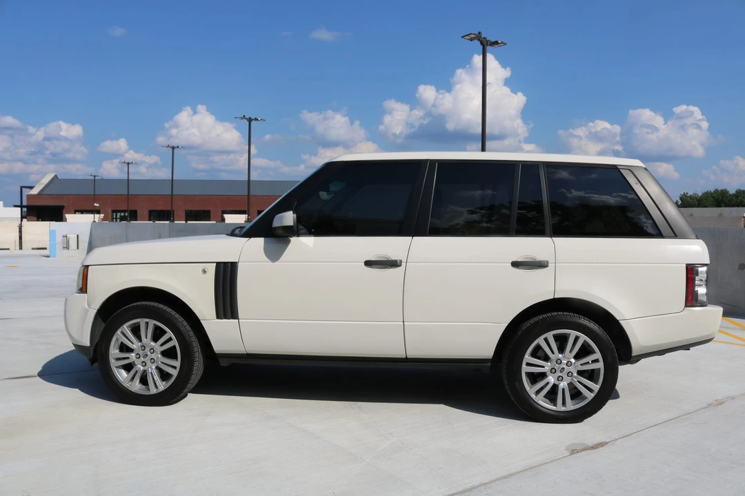 2010 Land Rover Range Rover L322 - Image 16 of 31