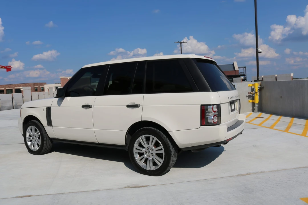 2010 Land Rover Range Rover L322 - Image 21 of 31