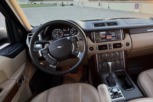 2010 Land Rover Range Rover L322 - Image 5 of 7