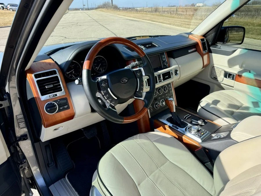 2010 Land Rover Range Rover L322 - Image 16 of 20
