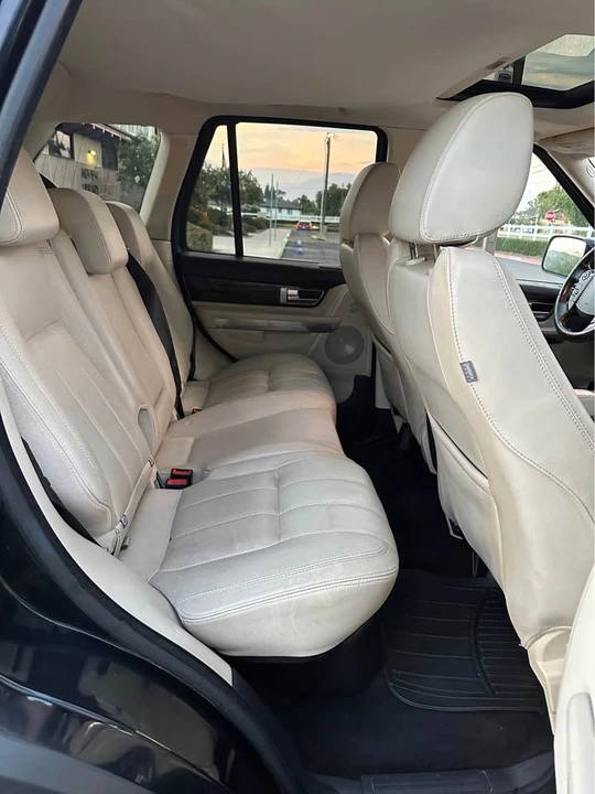 2010 Land Rover Range Rover L322 - Image 11 of 18
