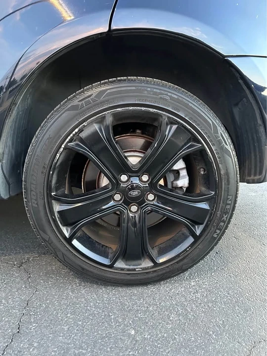 2010 Land Rover Range Rover L322 - Image 16 of 18