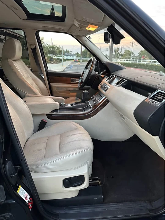 2010 Land Rover Range Rover L322 - Image 10 of 18