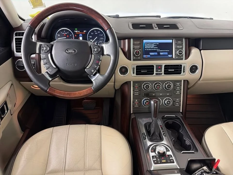 2010 Land Rover Range Rover L322 - Image 14 of 15