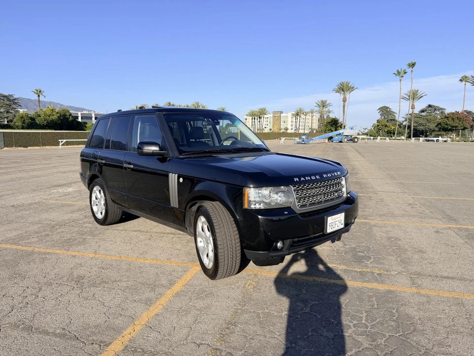 2010 Land Rover Range Rover L322 - Image 2 of 31