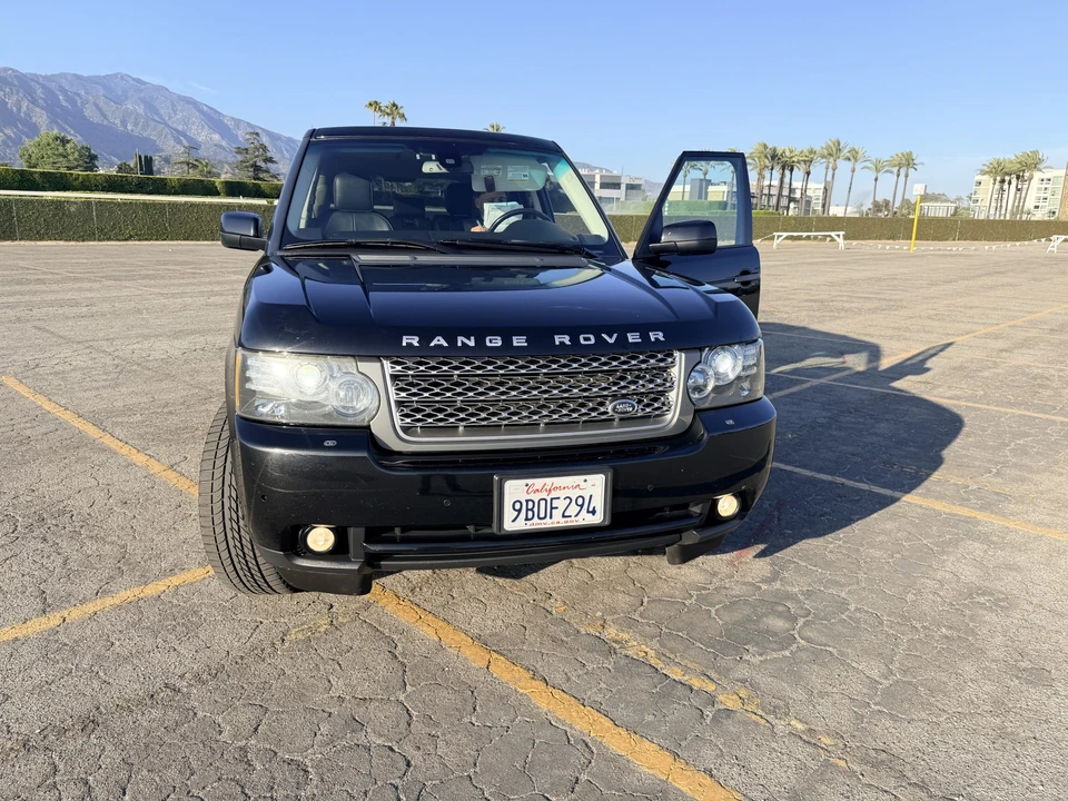 2010 Land Rover Range Rover L322 - Image 3 of 31