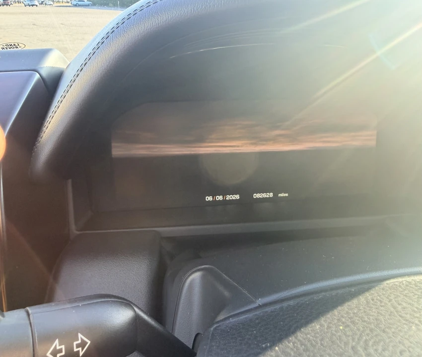 2010 Land Rover Range Rover L322 - Image 19 of 26