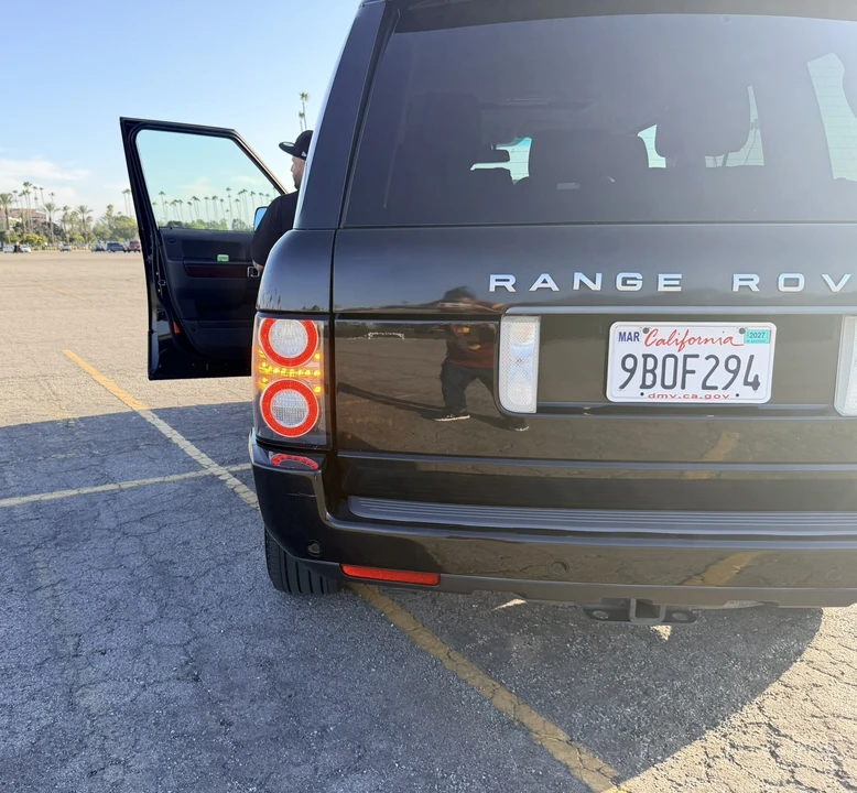 2010 Land Rover Range Rover L322 - Image 6 of 26