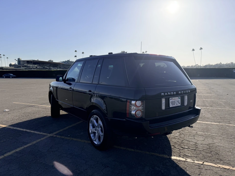 2010 Land Rover Range Rover L322 - Image 11 of 26
