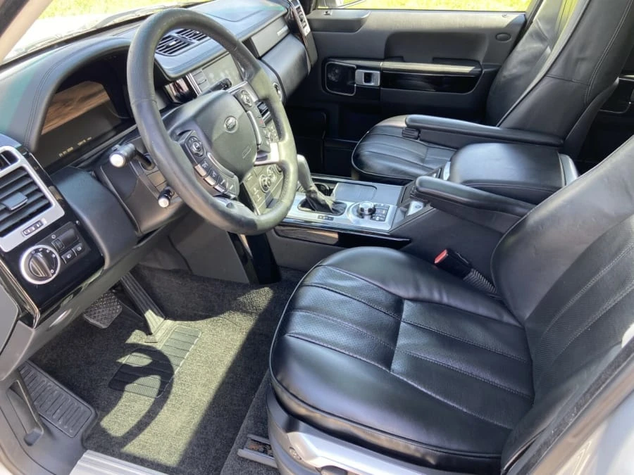 2010 Land Rover Range Rover L322 - Image 2 of 14