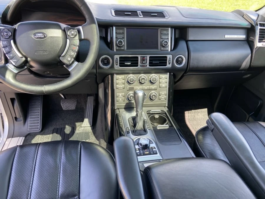 2010 Land Rover Range Rover L322 - Image 5 of 14