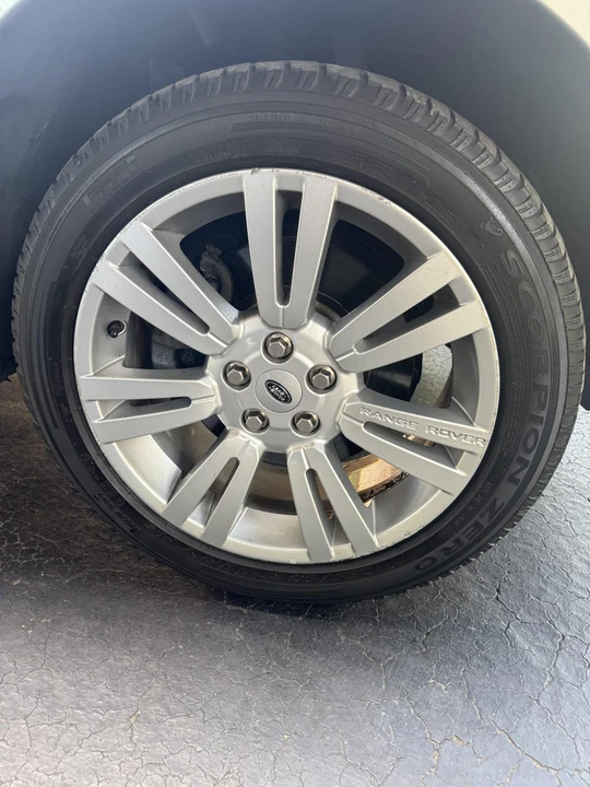 2010 Land Rover Range Rover L322 - Image 22 of 31