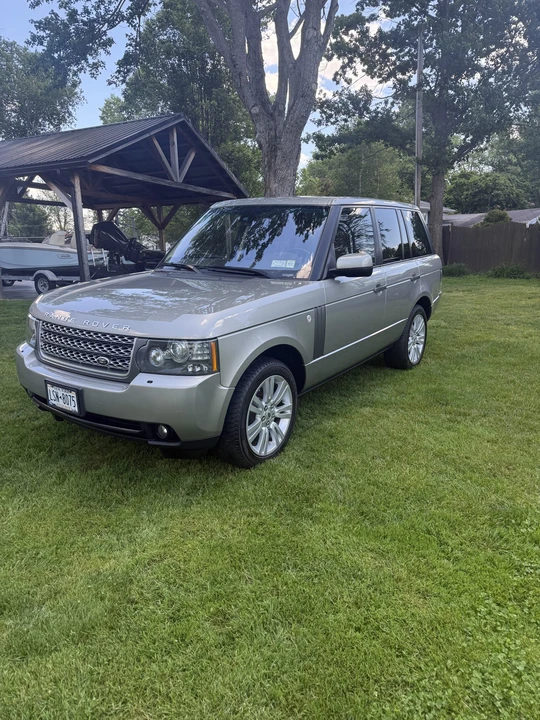 2010 Land Rover Range Rover L322 - Image 3 of 31