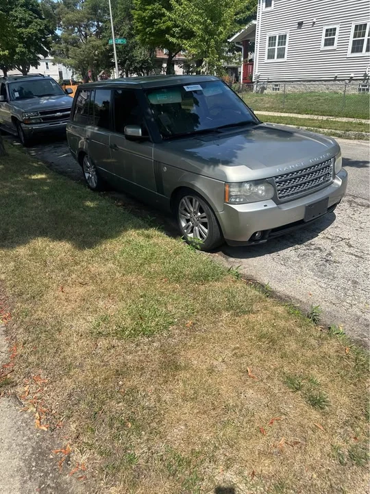 2010 Land Rover Range Rover L322 - Image 2 of 8