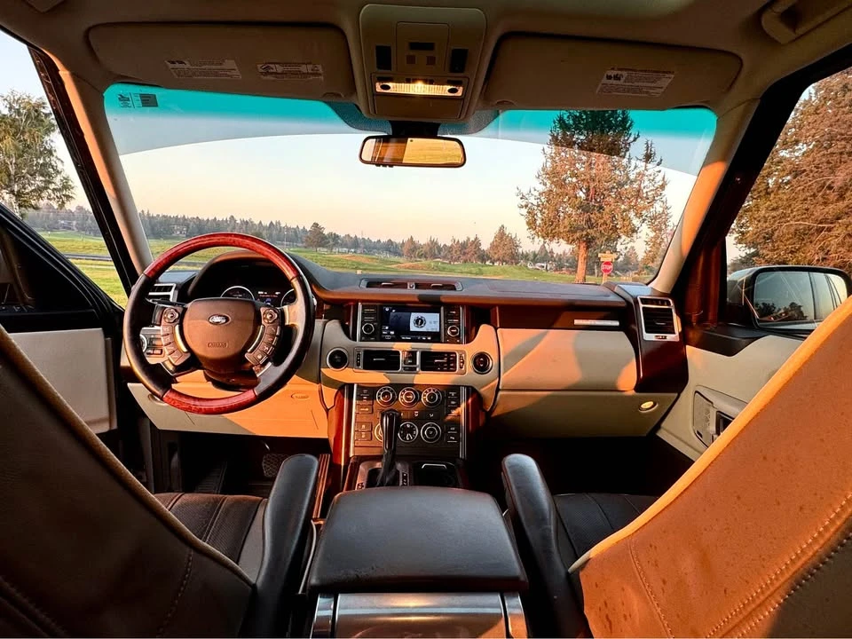 2010 Land Rover Range Rover L322 - Image 9 of 12