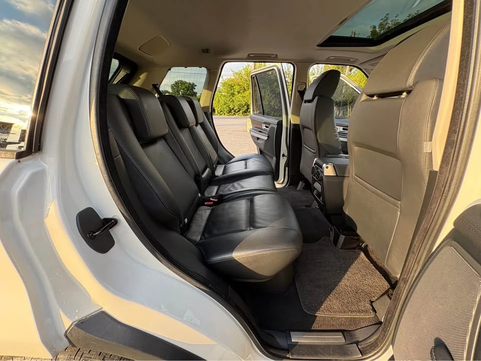2010 Land Rover Range Rover L322 - Image 10 of 12