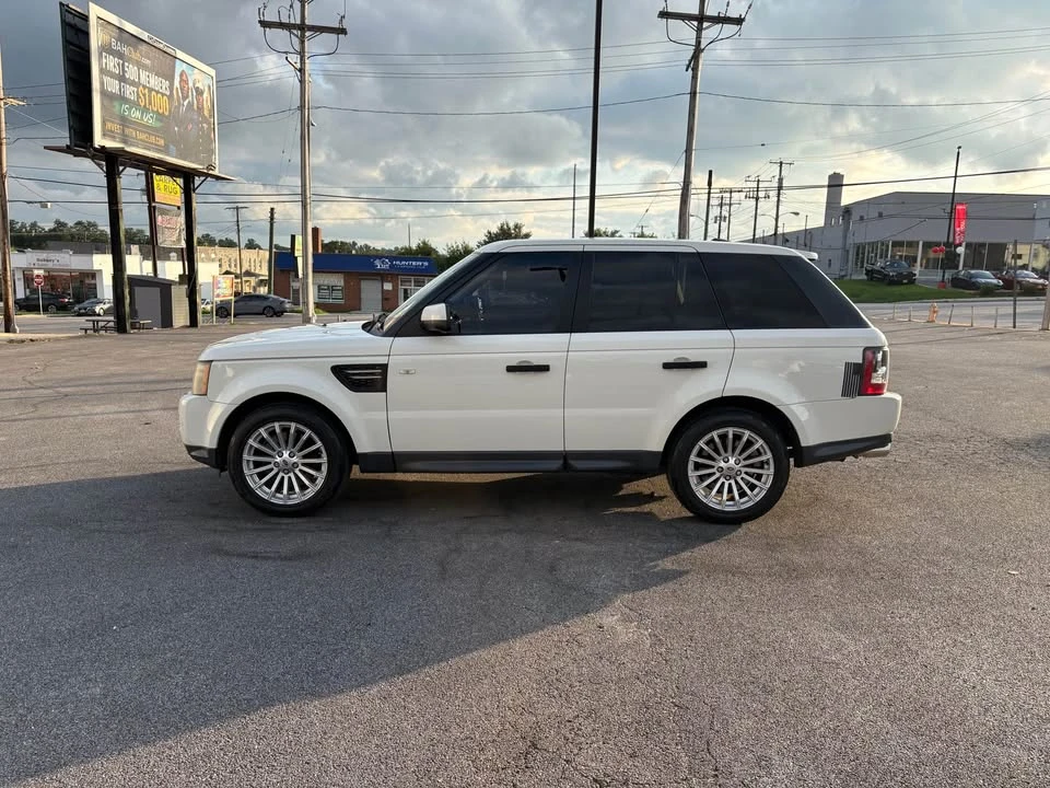 2010 Land Rover Range Rover L322 - Image 8 of 12