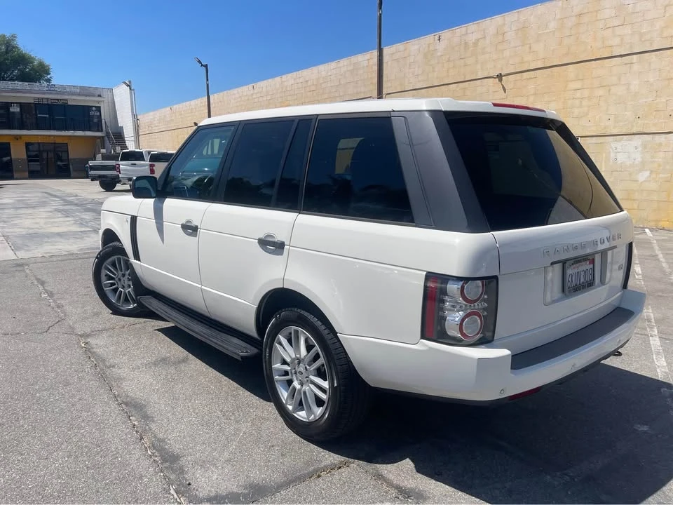 2010 Land Rover Range Rover L322 - Image 5 of 20