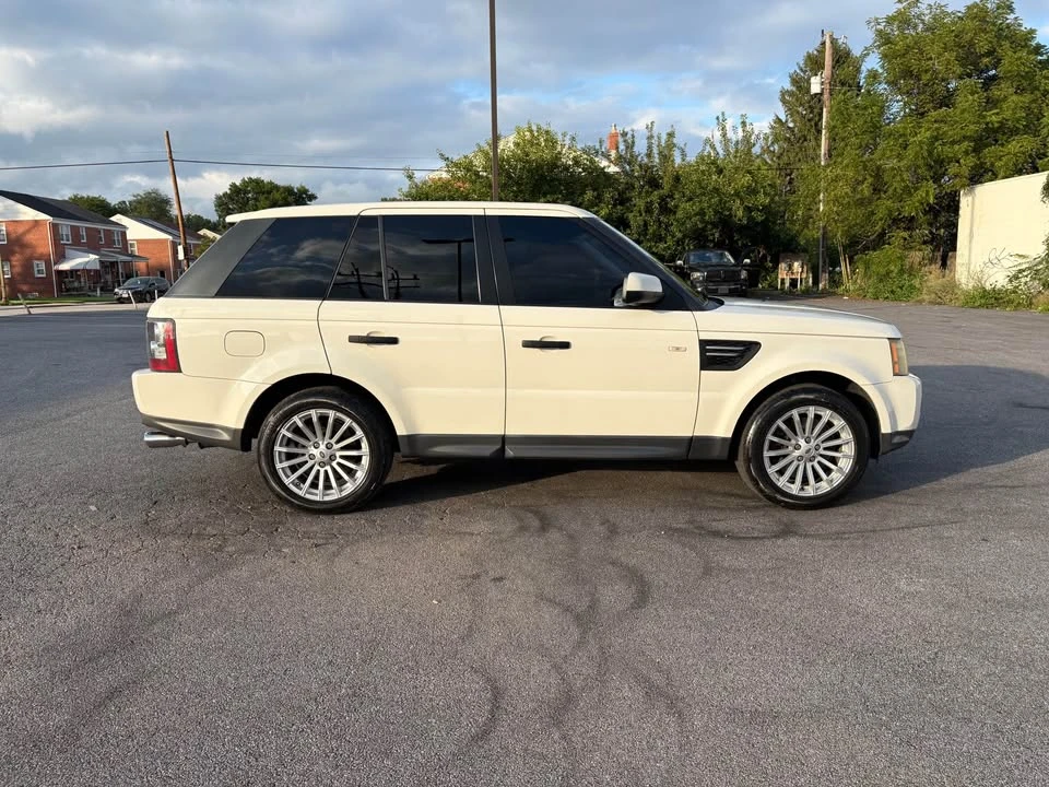 2010 Land Rover Range Rover L322 - Image 4 of 12