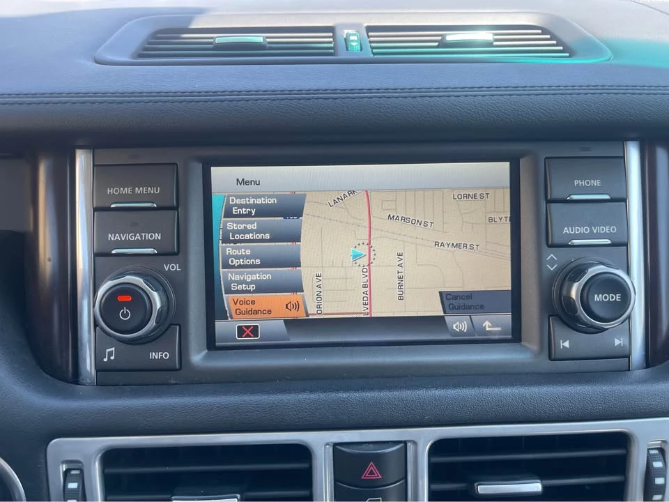 2010 Land Rover Range Rover L322 - Image 11 of 20